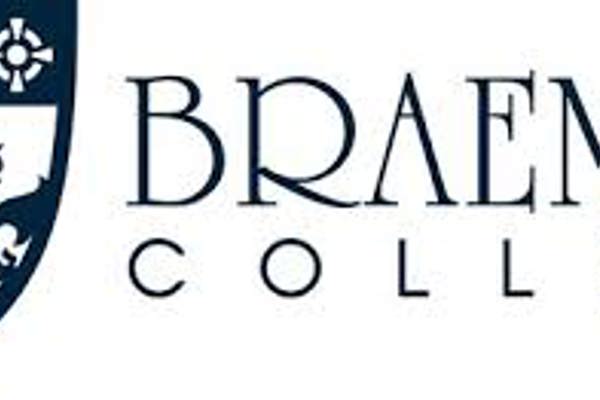 Trường Trung Học Braemer College - Toronto, Canada